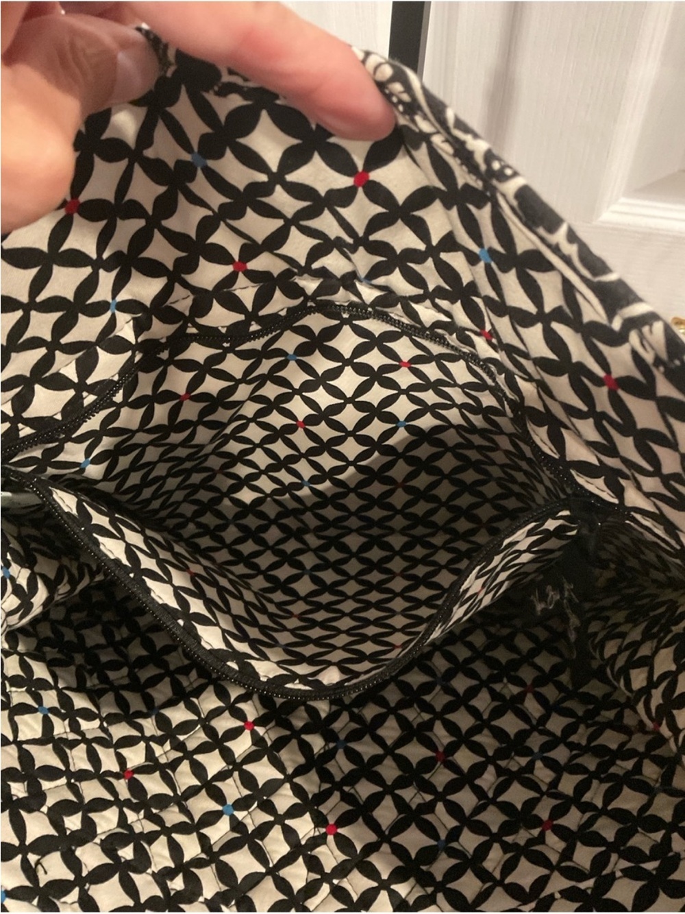 Barcelona (Black and White) Vera Bradley Tote Bag - Picture 3 of 9
